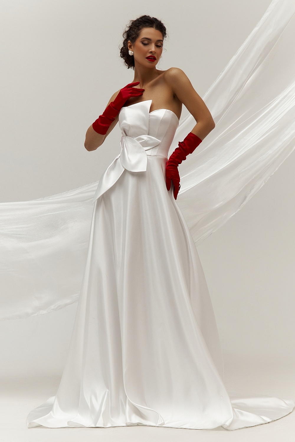 Свадебное платье LE0016 от LILOVEE